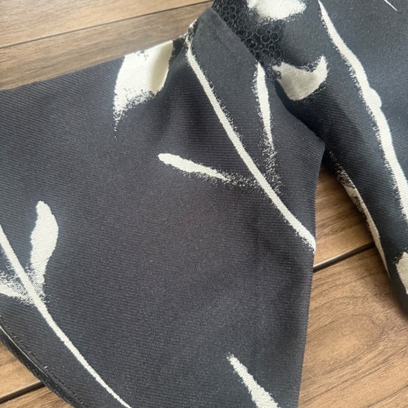 Anthropologie | Sachin + Babi Off-Shoulder Crop Top | Size 4 | - Picture 5 of 7